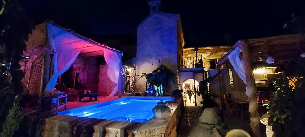 Jardines De Colon Guest House Alcala La Real Spain