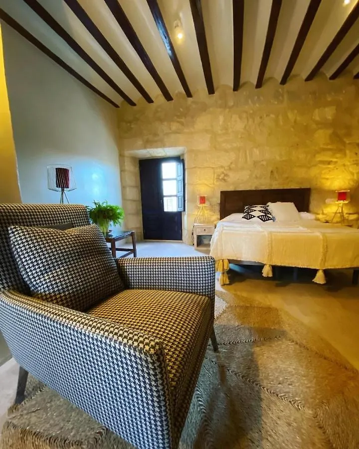 Jardines De Colon Guest House Alcala La Real